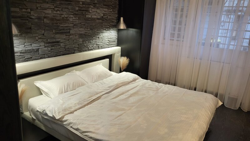 Unirii, Palatul Parlamentului,