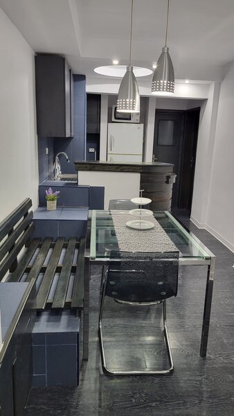 Unirii, Palatul Parlamentului,